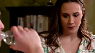 Stepmommy este uimit de ei epson mușchii lui