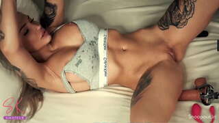 Sexy rusoaica Uda pe Webcam