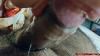 Desi intian gf antaa bj hänen bf hotellihuoneessa, jossa selkeä hindi ääni